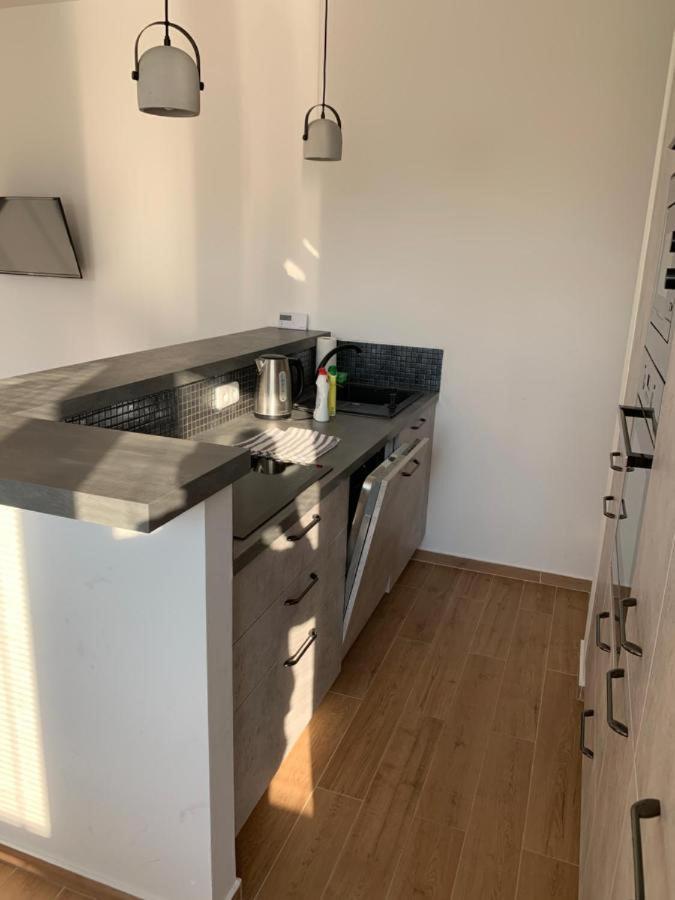 Apartmány Holiday Ostrava Esterno foto